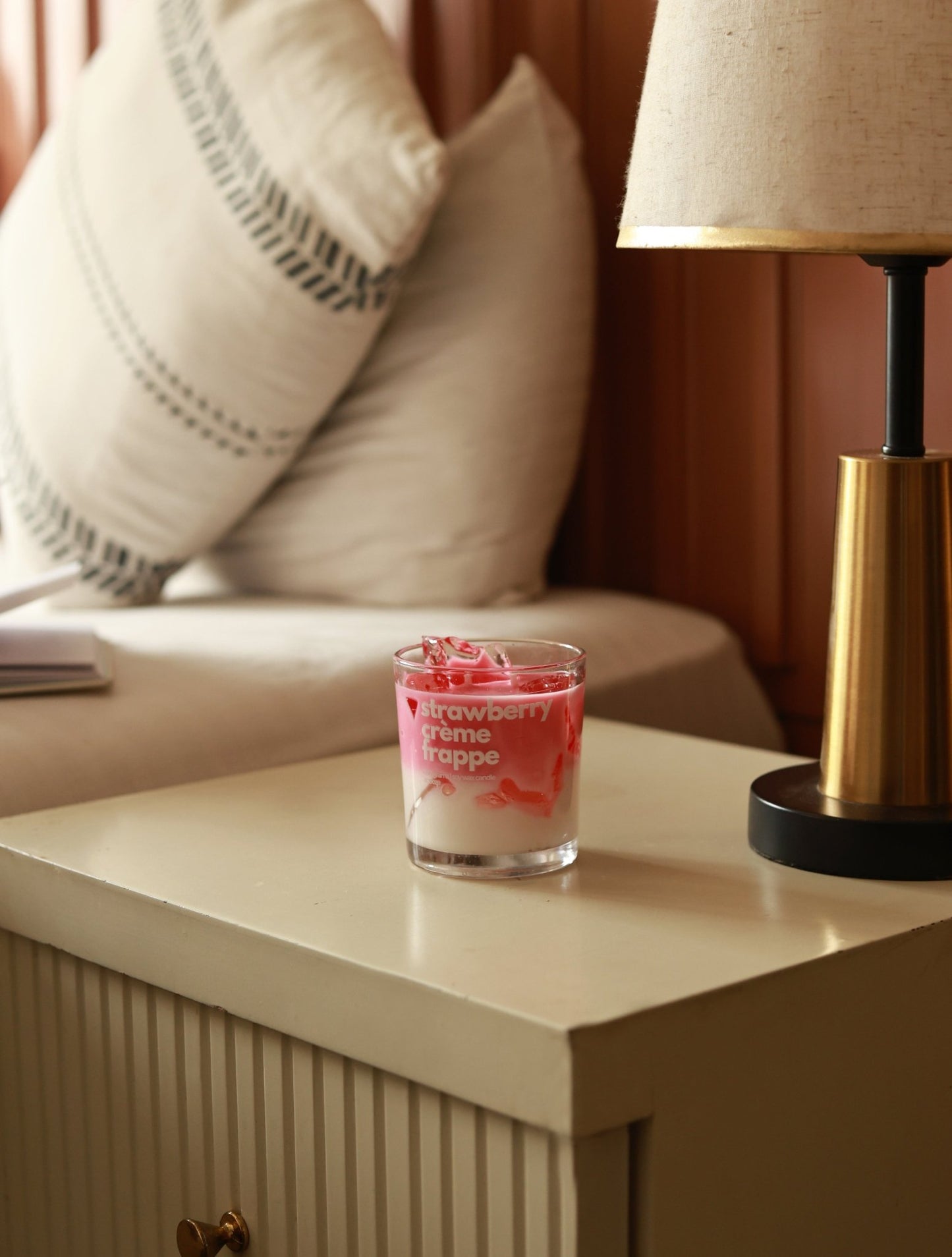 Strawberry Crème Frappe