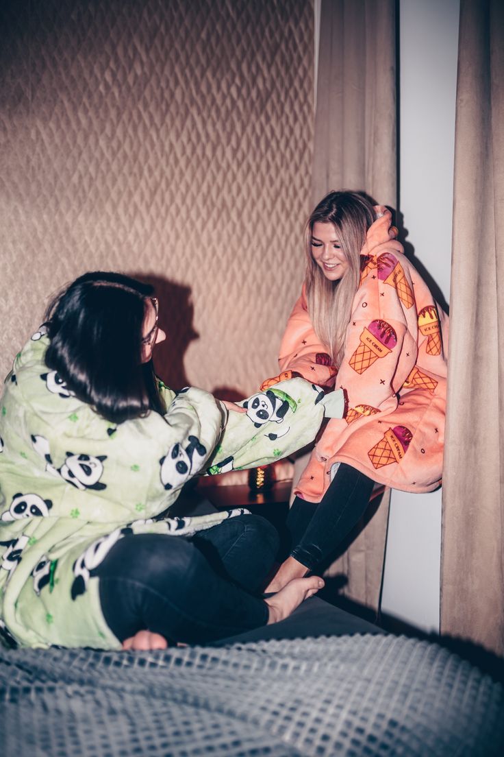 Oversized Wearable Blanket Hoodies